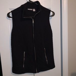 croft & borrow black zip up vest
